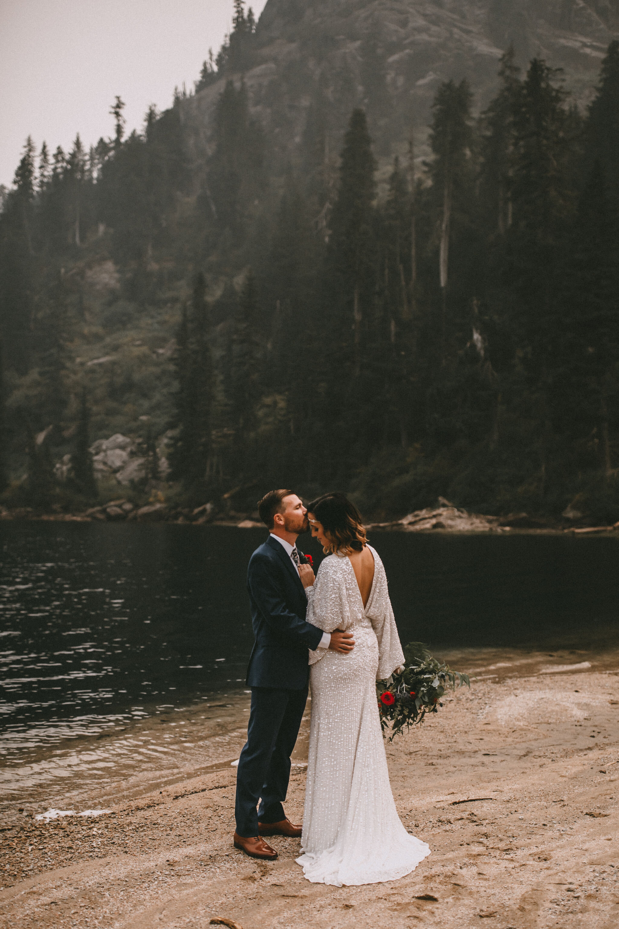 vancouver elopement photographer