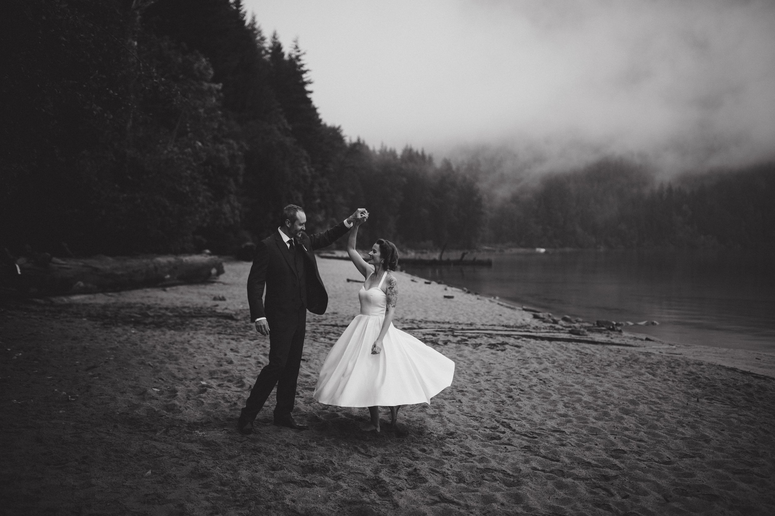 chilliwack-lake-elopement32.jpeg