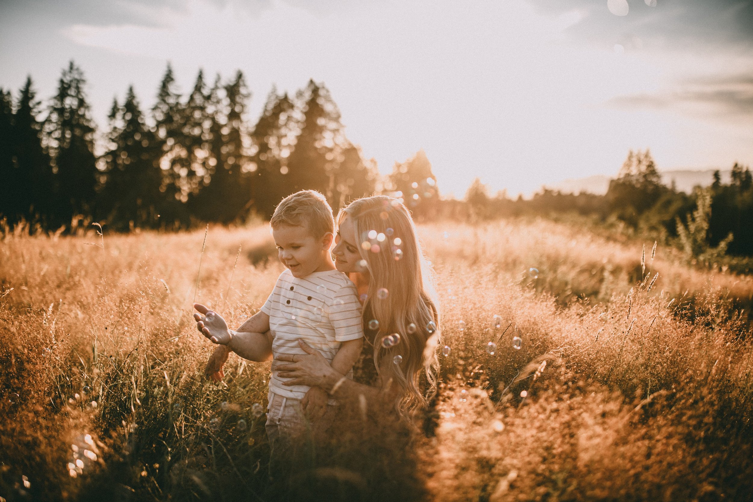 maple-ridge-family-photographer.jpeg