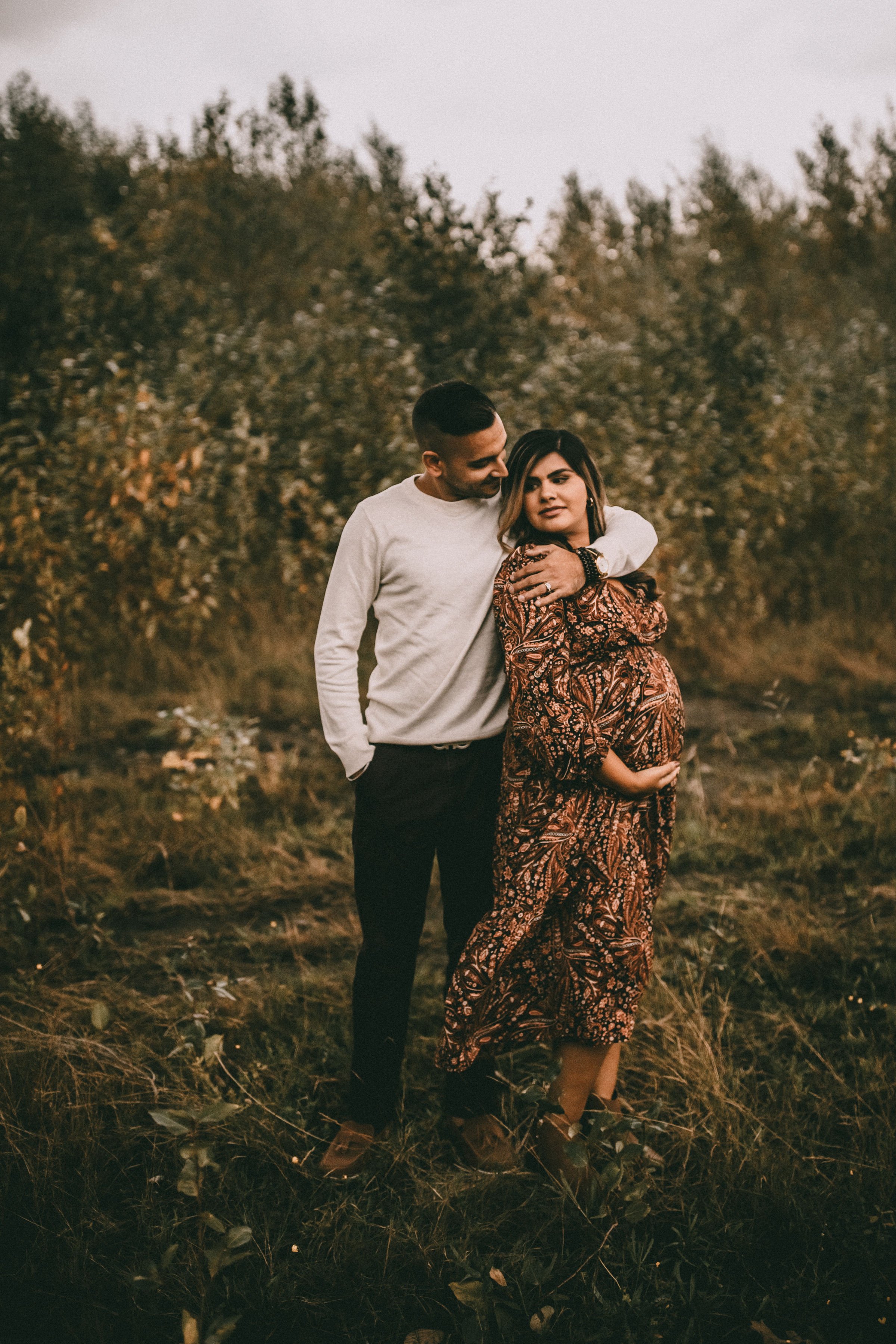 Surrey maternity photographer