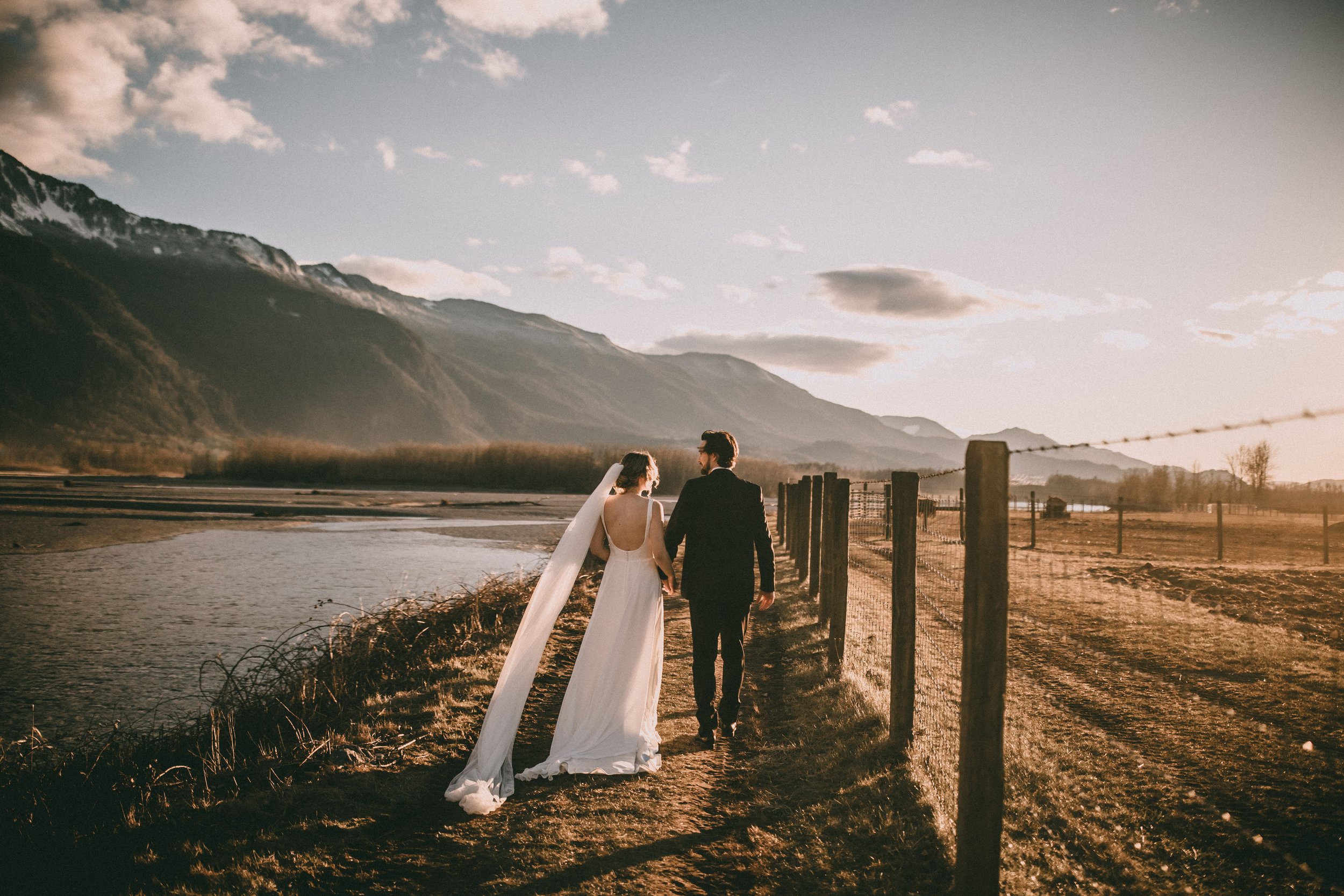 fraser river lodge wedding photographer