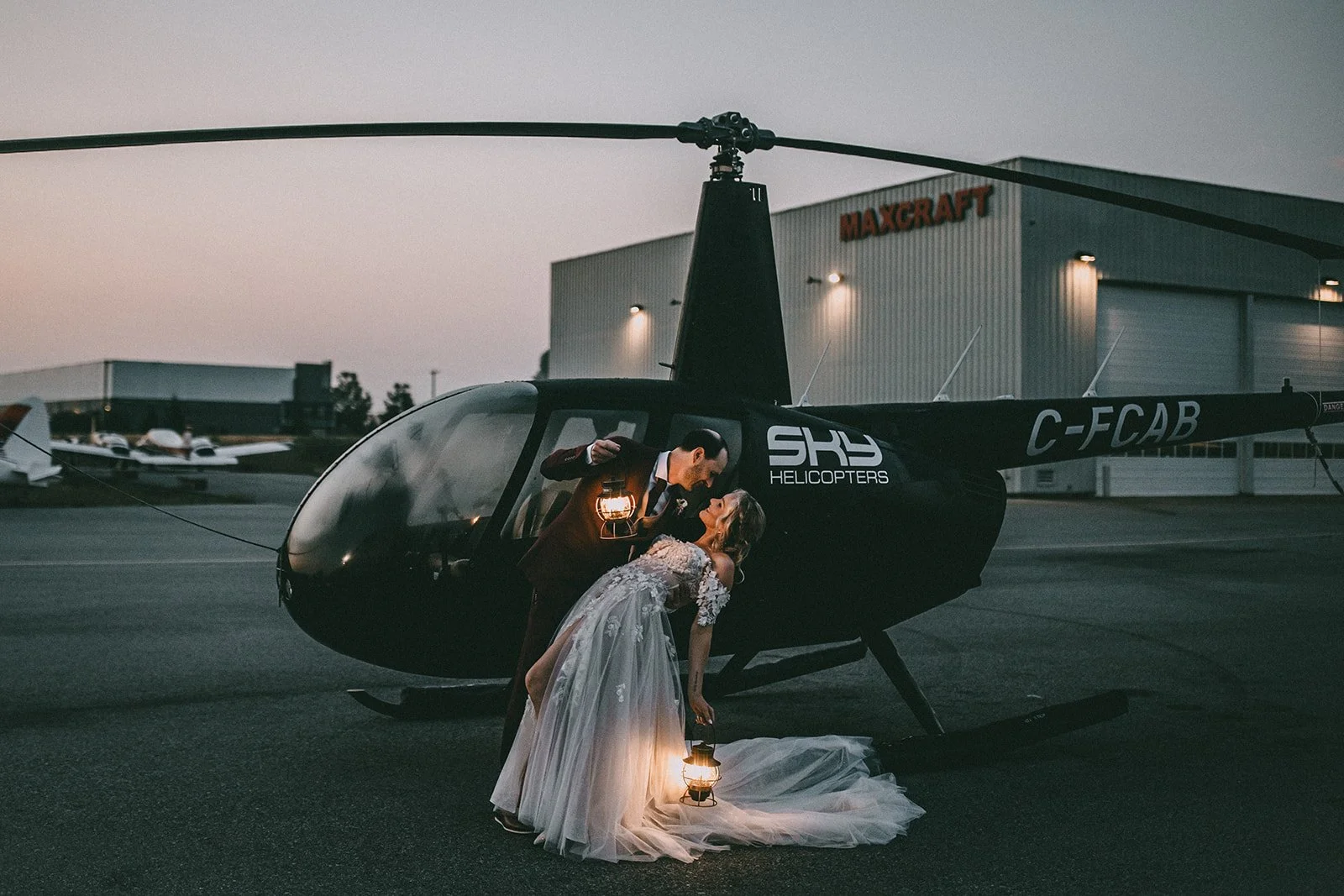 vancouver-helicopter-elopement-packages4.jpg
