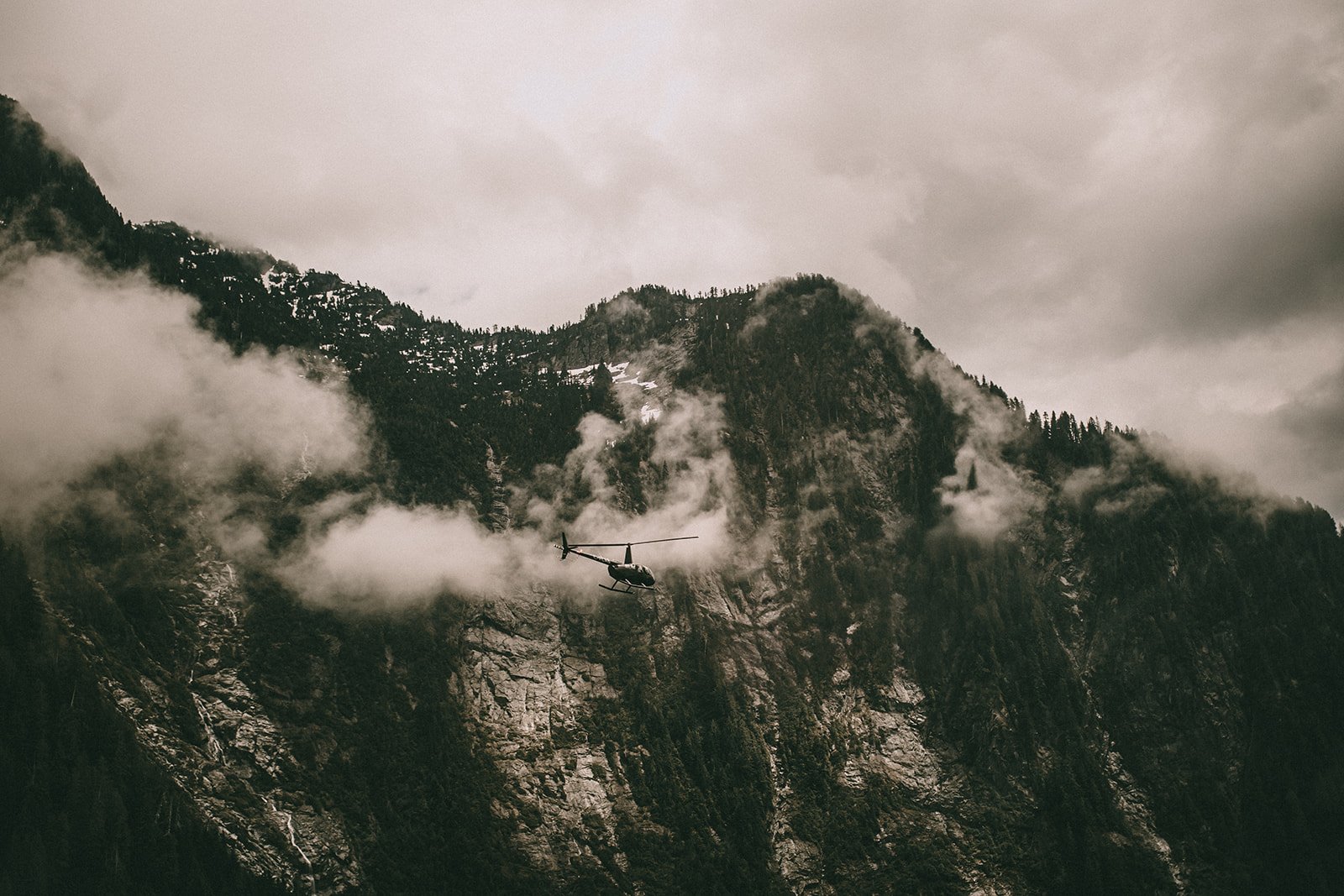 vancouver-helicopter-elopement9.jpg