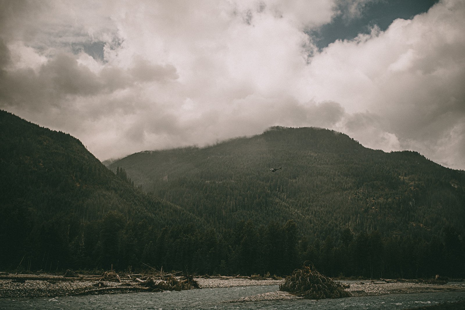 vancouver-helicopter-elopement48.jpg