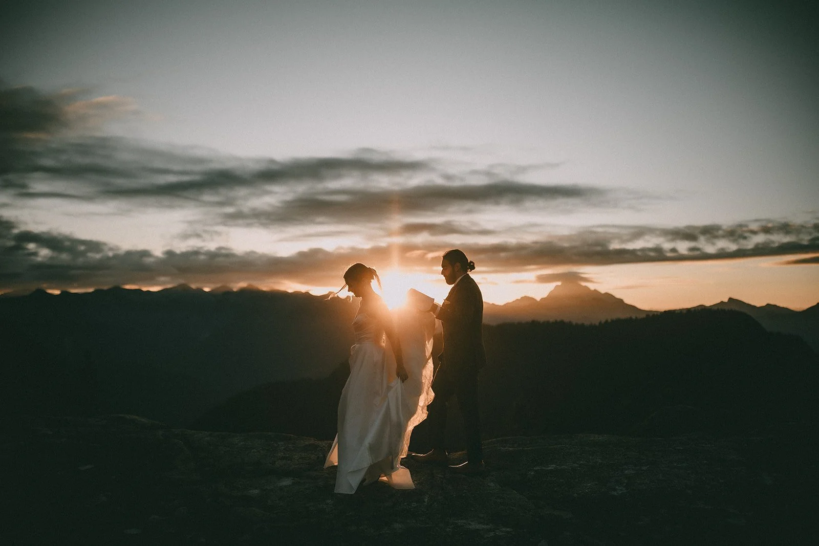 elopement-packages-vancouver-bc42.jpg
