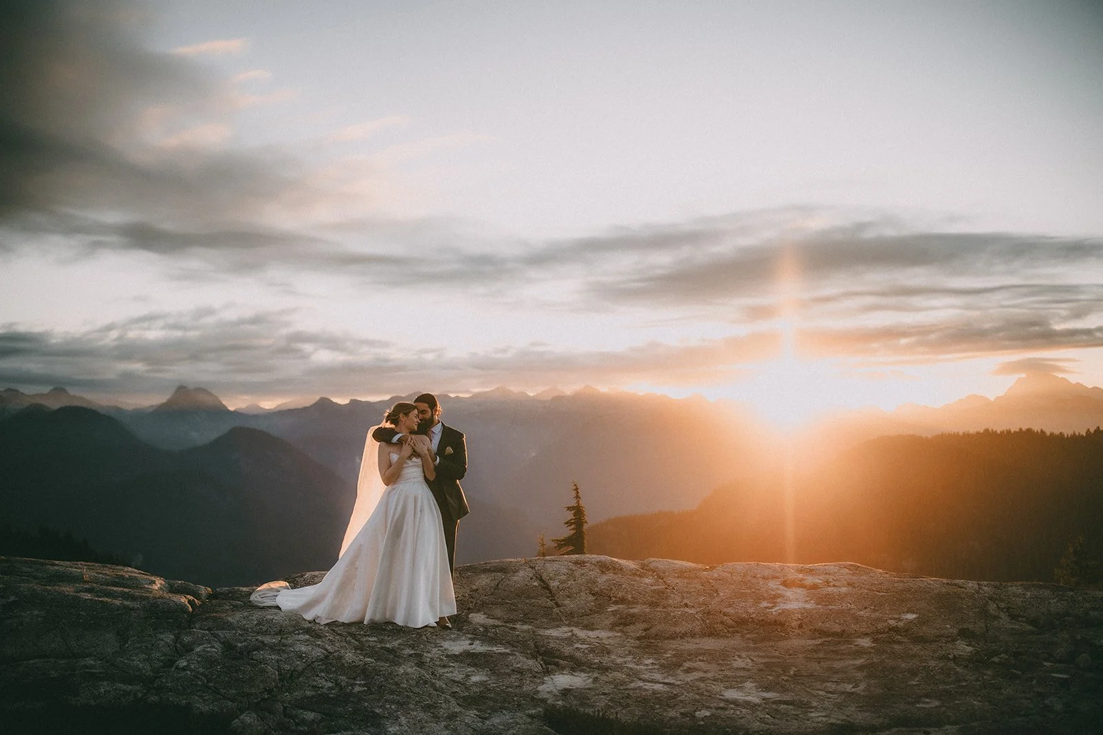 elopement-packages-vancouver-bc44.jpg