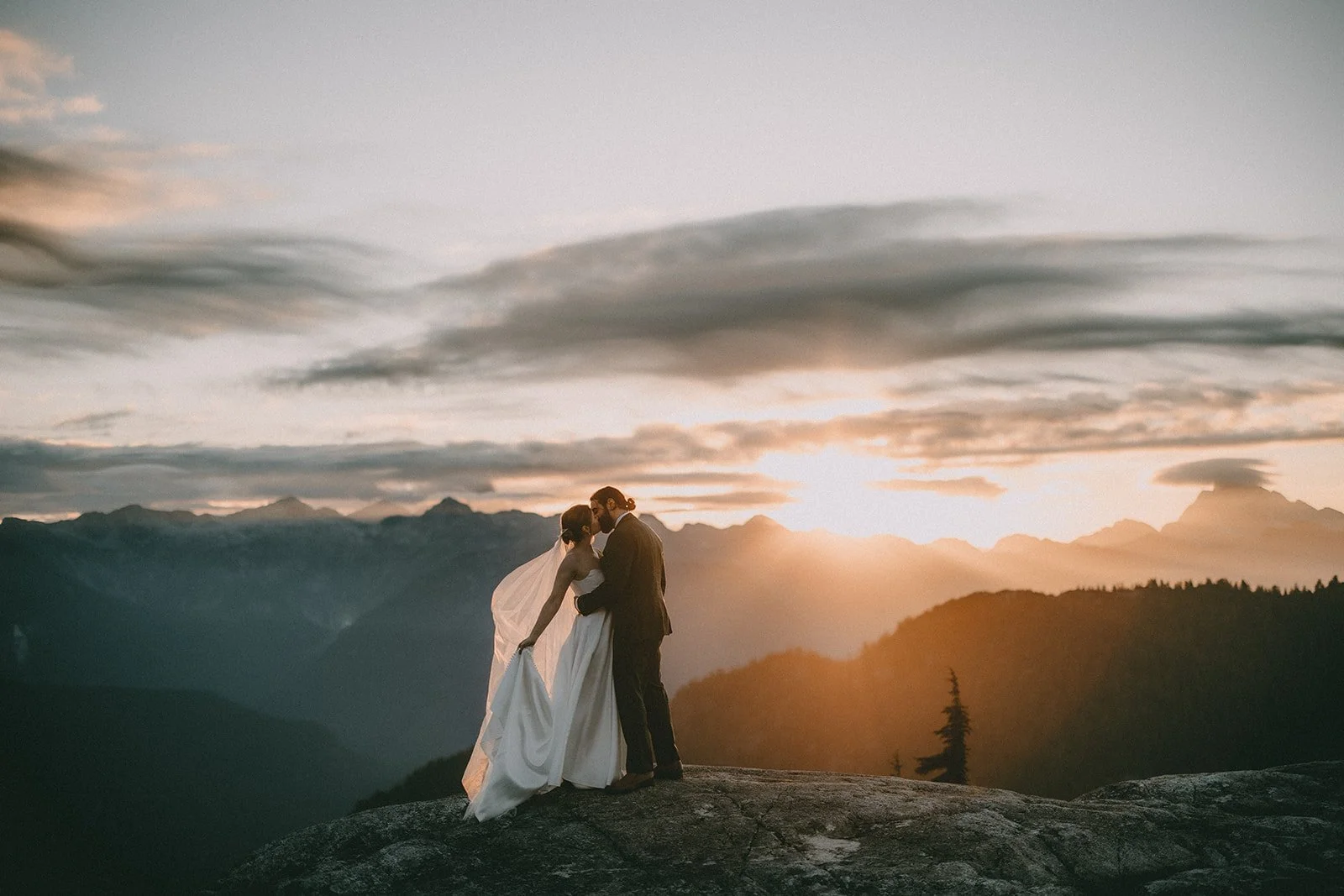 elopement-packages-vancouver-bc50.jpg