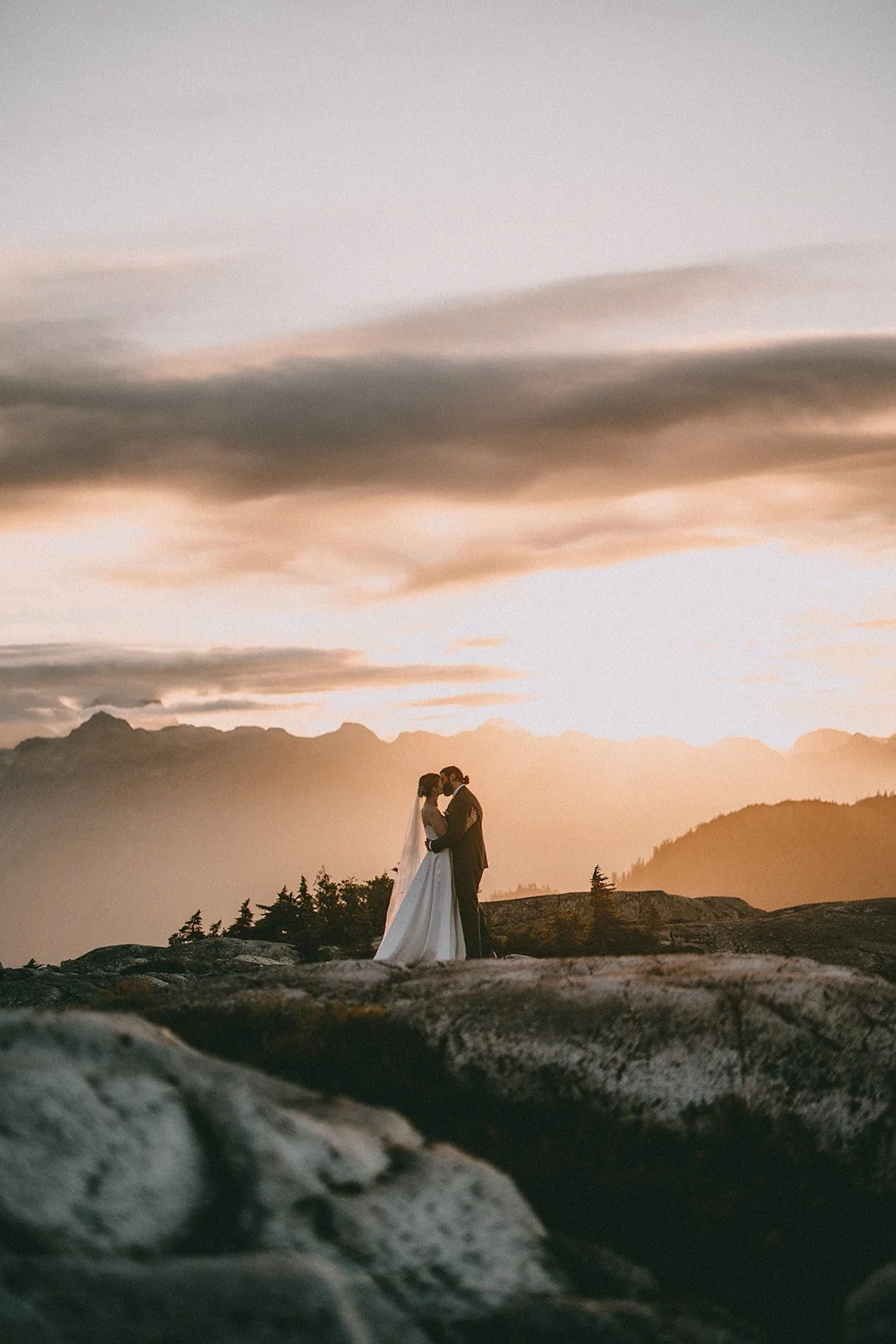 elopement-packages-vancouver-bc58.jpg