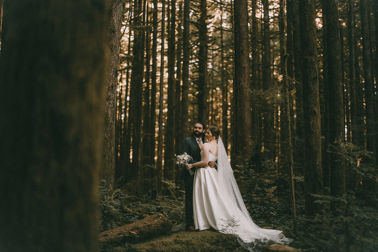 elopement-packages-vancouver-bc73.jpg