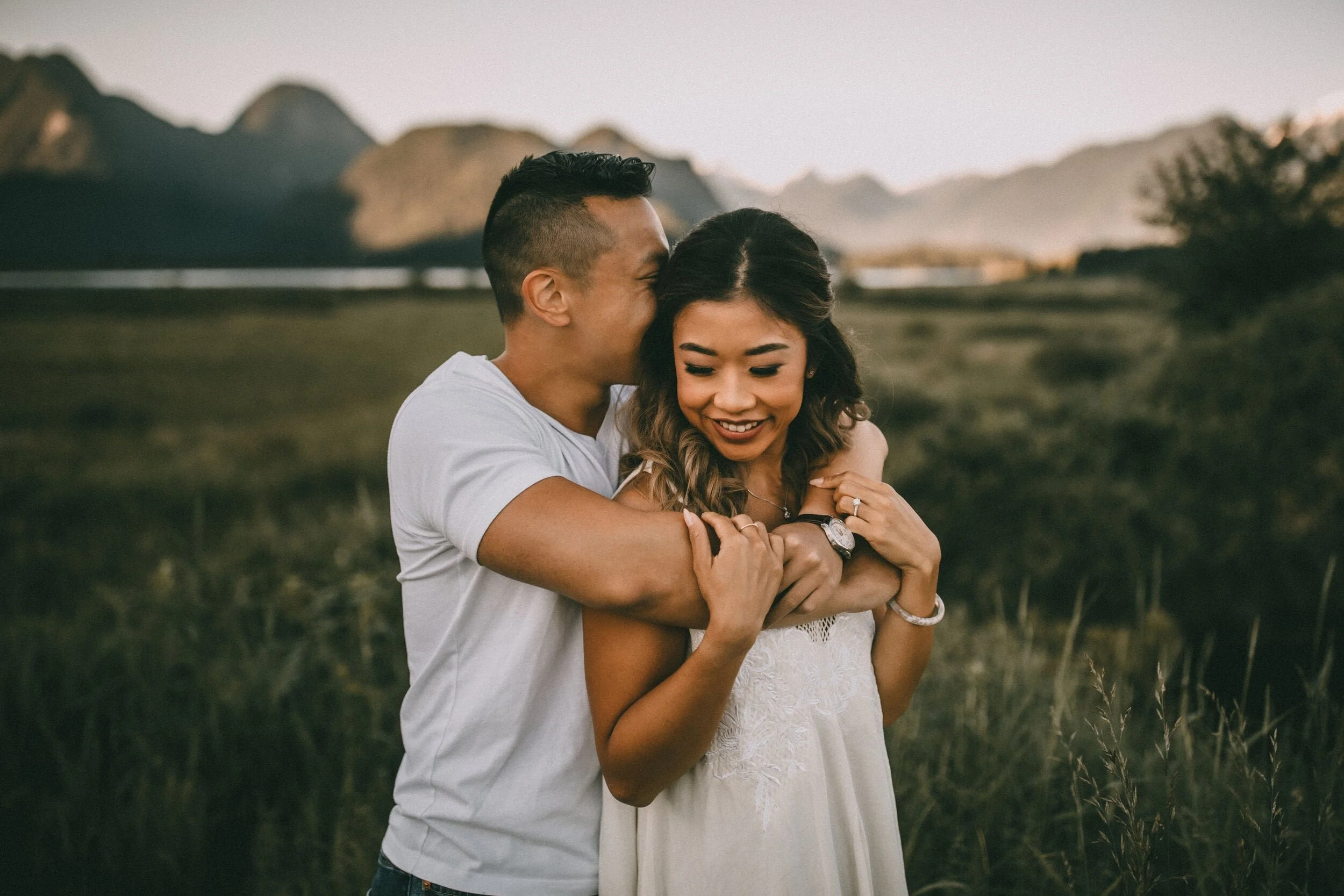 pitt-lake-engagement-photos5_compressed (1).jpg