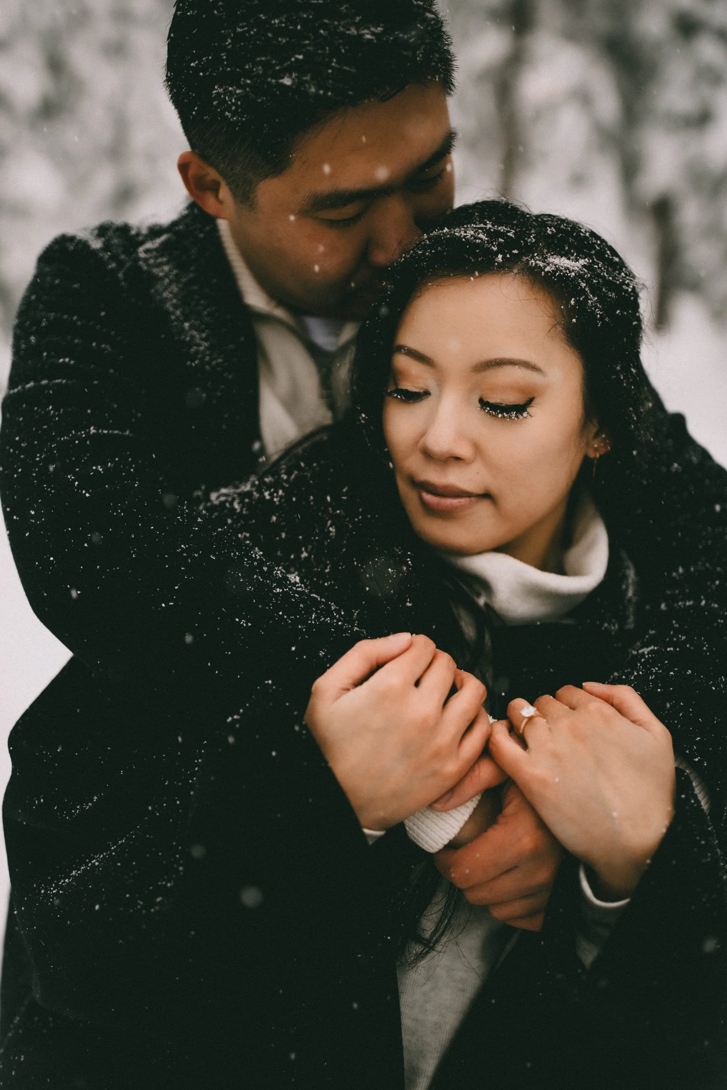 grouse-mountain-engagement-photos9.jpg
