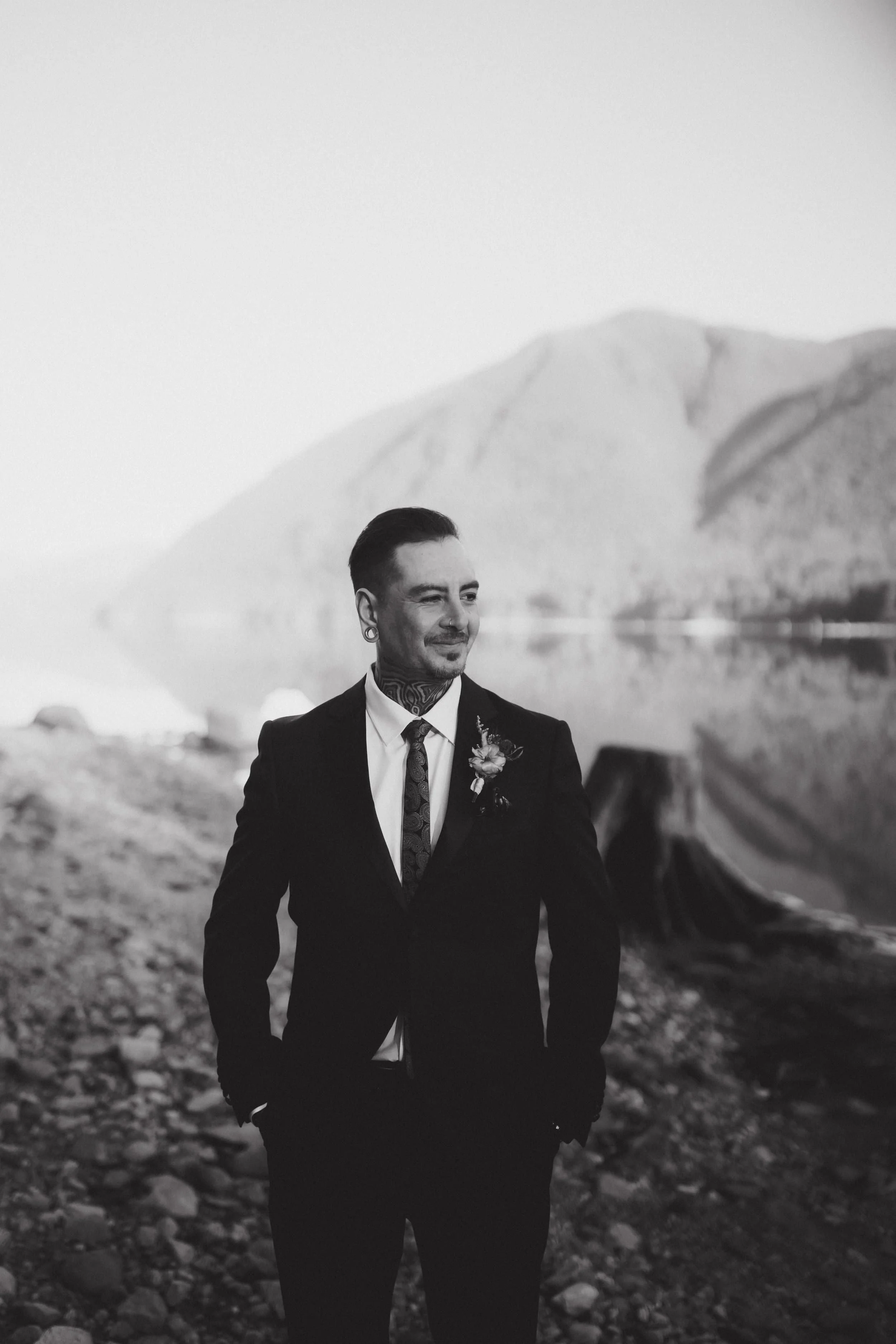 vancouver-elopement-photographers13_compressed (1).jpg