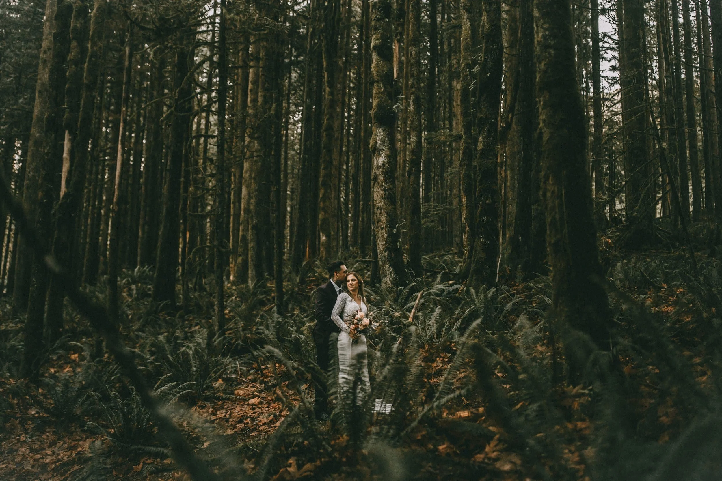 vancouver-elopement-photographers17_compressed (1).jpg