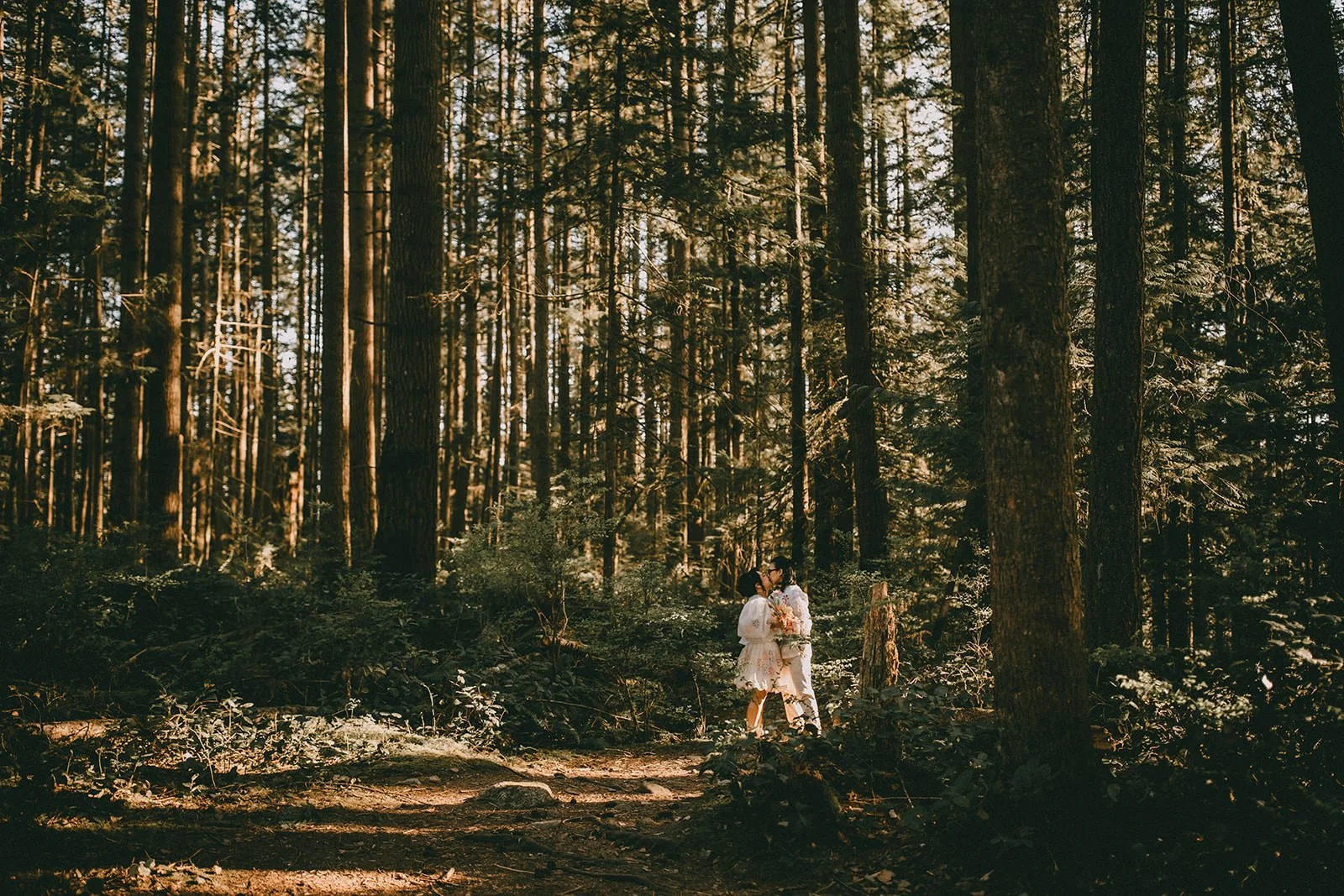 Intimate forest elopement in North Vancouver at Lynn Canyon