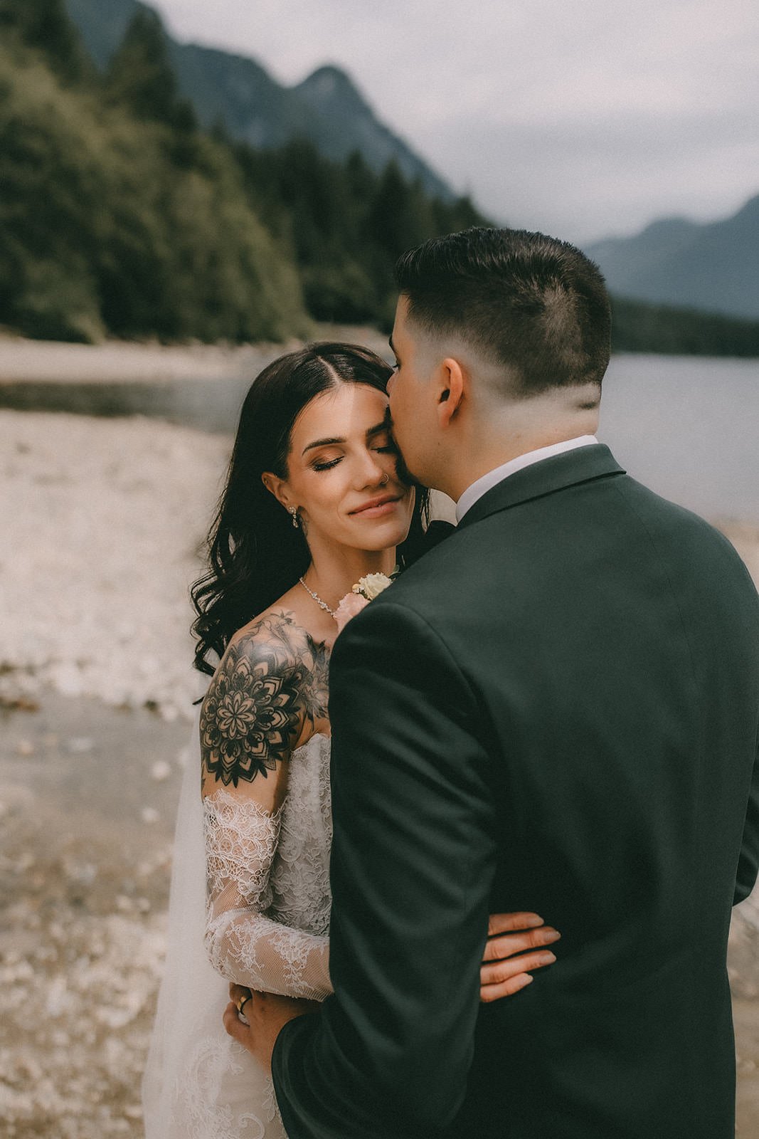 bc-elopement-photographer23.jpg