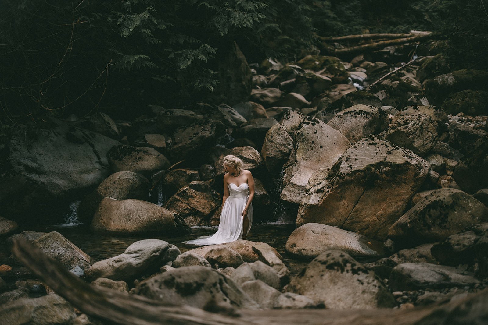 elopement-in-north-vancouver3.jpg