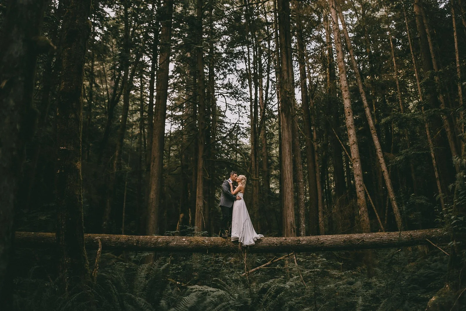 elopement-in-north-vancouver4.jpg