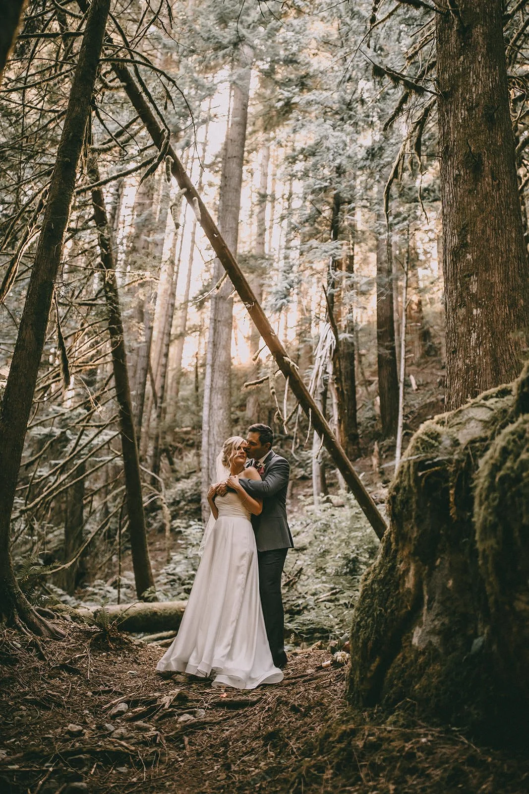elopement-in-north-vancouver10.jpg