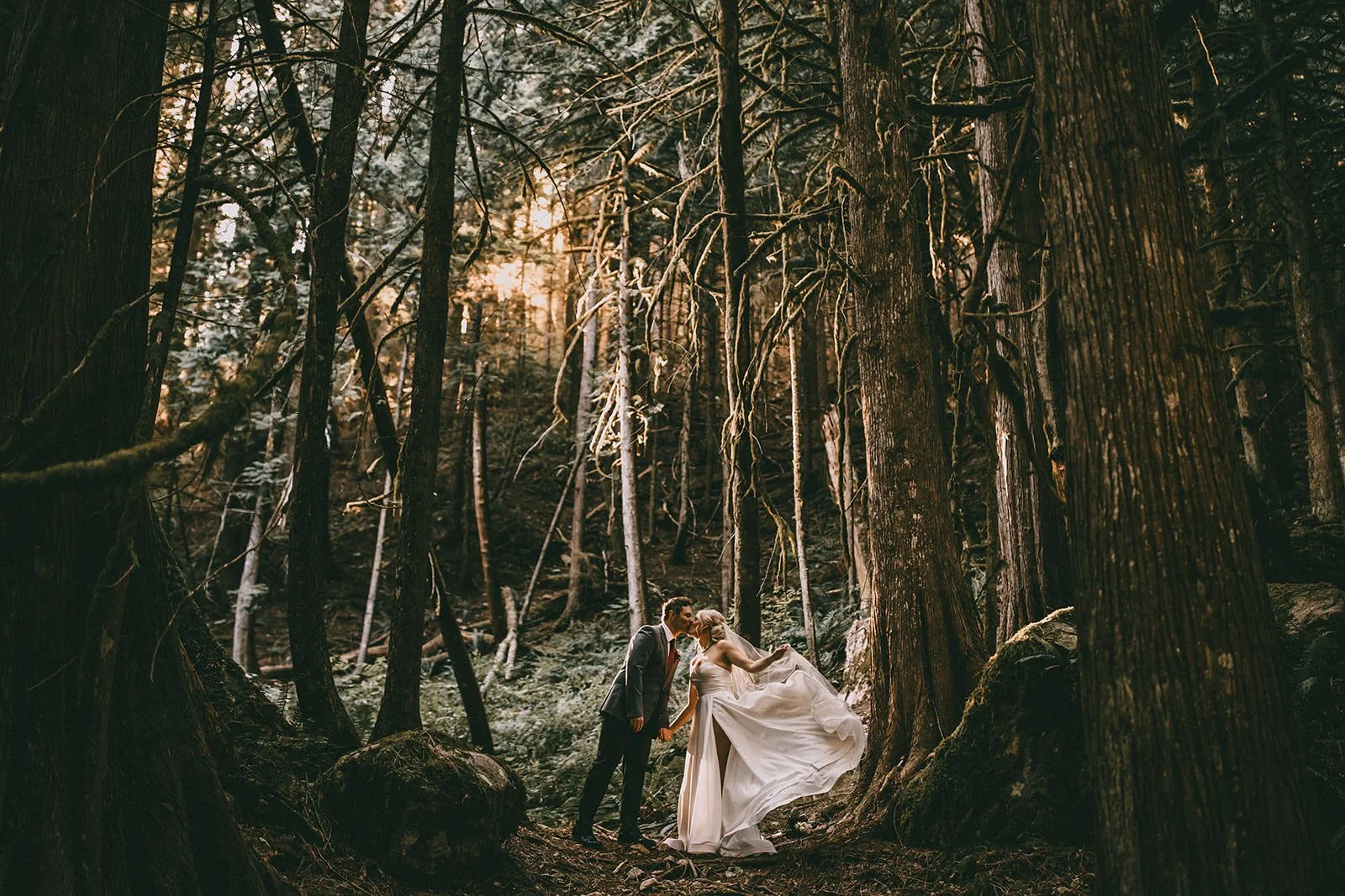elopement-in-north-vancouver11.jpg