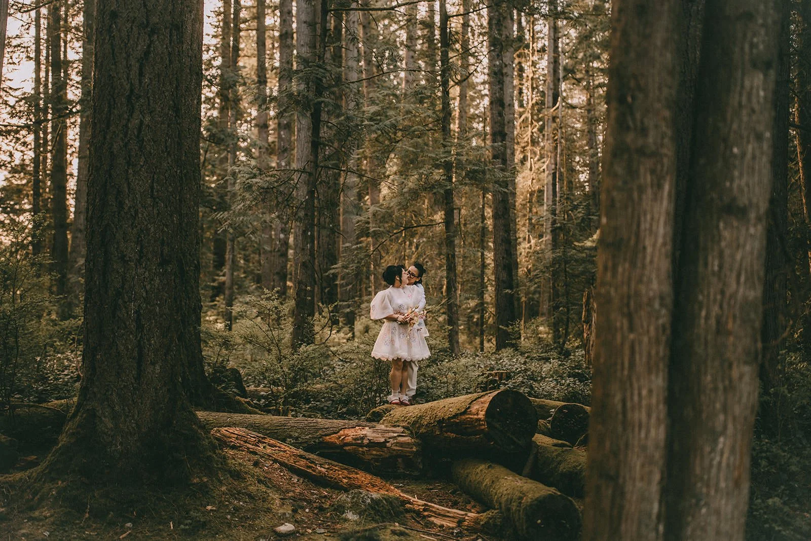 north vancouver elopement photographer