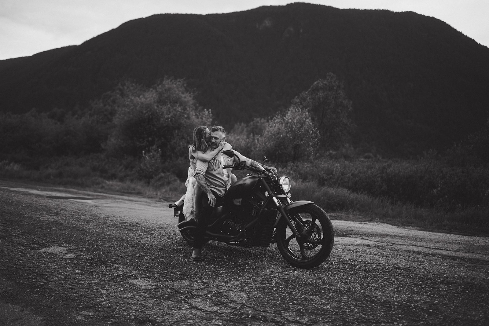 mortocycle couples photos