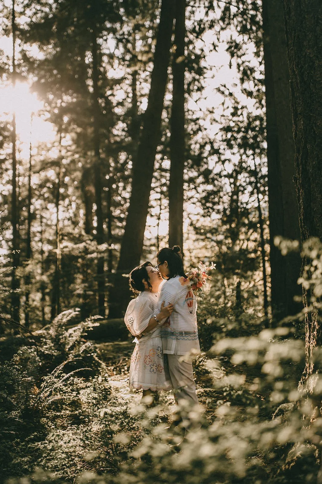 wedding photos in North Vancouver
