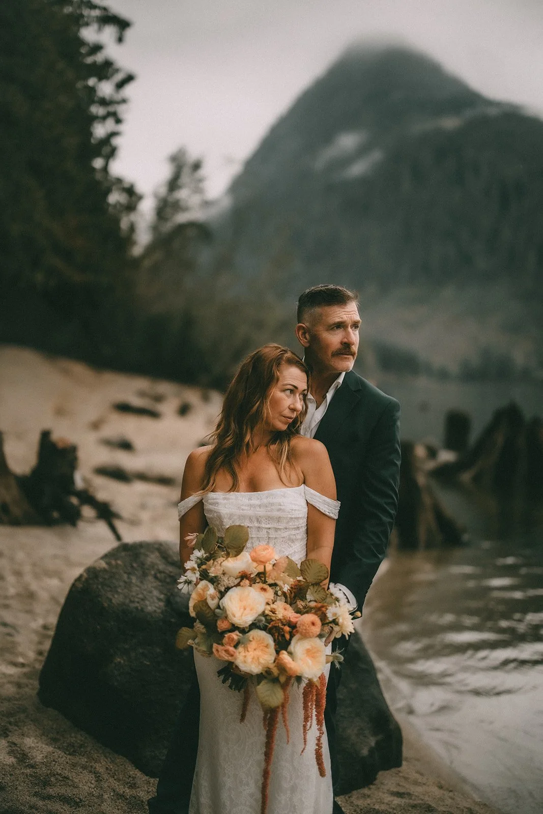 intimate elopement photography