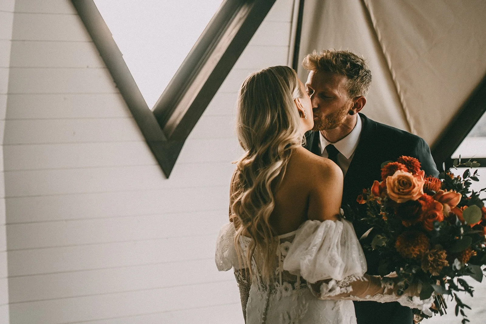 lodge on harrison lake wedding