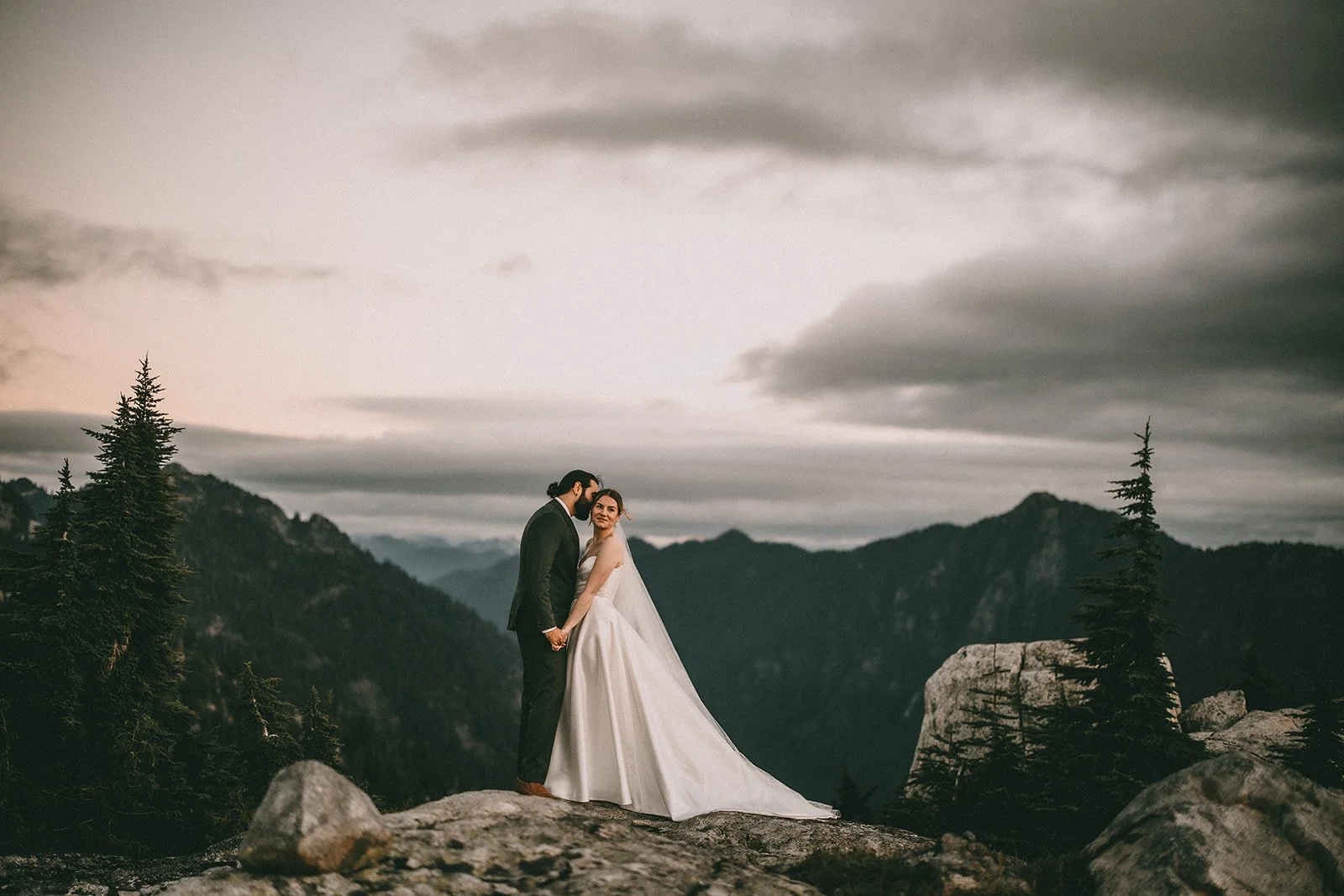 vancouver helicopter wedding on a mountain