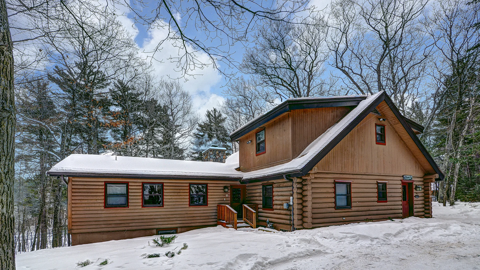 Photo Tour — Yellow Birch Lodge