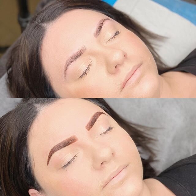 💣 BOMBR&Eacute;  BROWS 💣
We can not wait to see these ombr&eacute; brows healed! Yes they are dark and bold right now, but these will be effortlessly on point once they soften 🙌🏻
.
.
.
.
.
.
.
#ombrebrows #browtattoo #boldbrows #browsonfleek #the