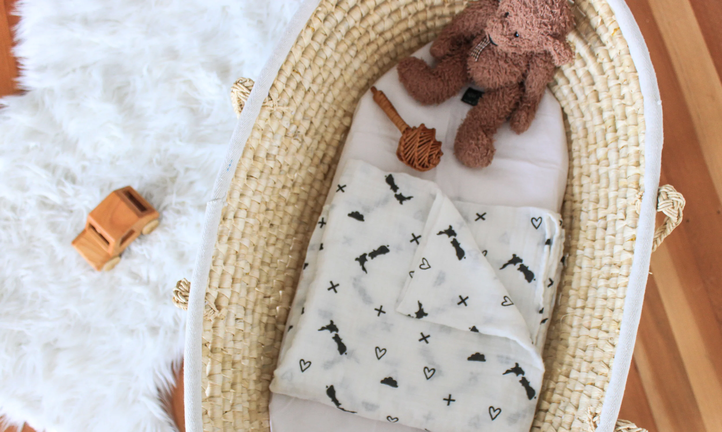 Black &amp; White Muslin Wrap