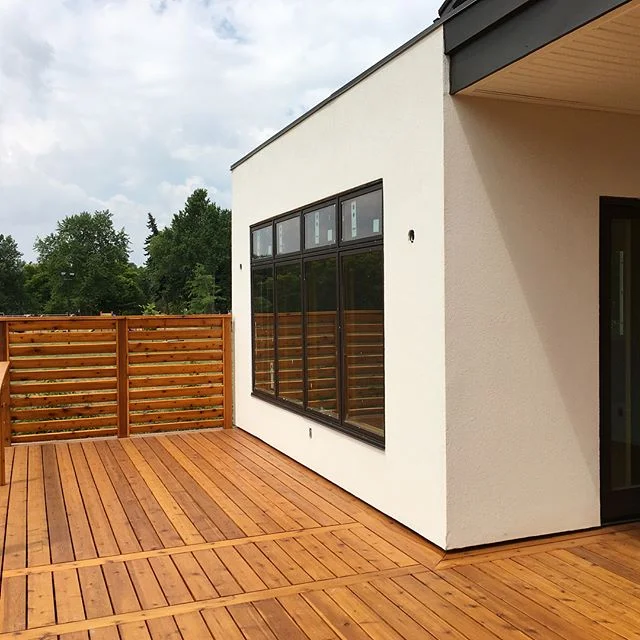 Cedar deck with louvered privacy walls for one of our custom builds! 🏠⛱