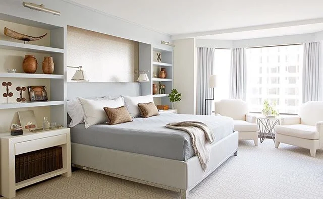 Beautiful pale blue built in shelving unit in this Yorkville penthouse 📘🥏