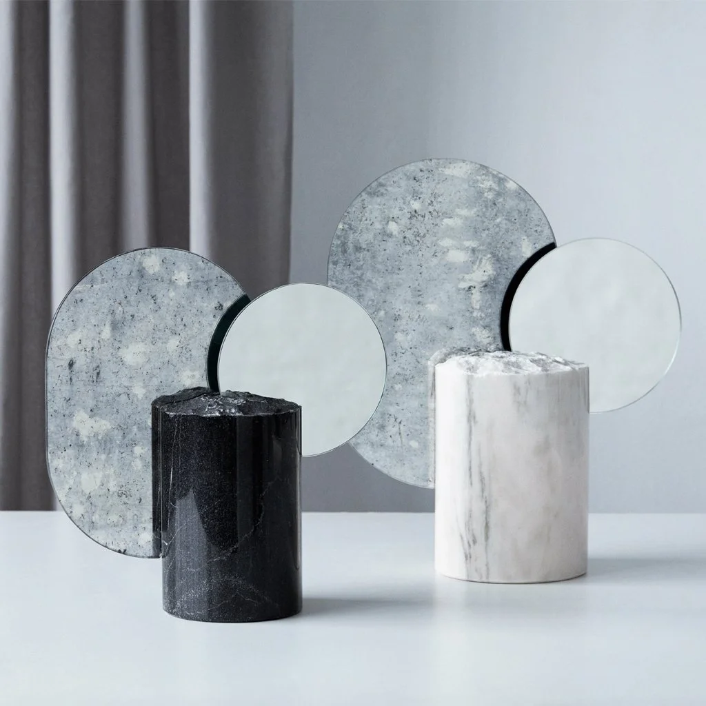 Kristina_Dam_-_Double_Moon_Sculpture_01_-_Simple_Form_1024x1024.jpg