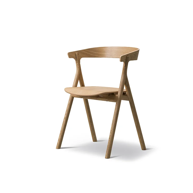 The Yksi Chair by Fredericia . Photo – courtesy of Great Dane.