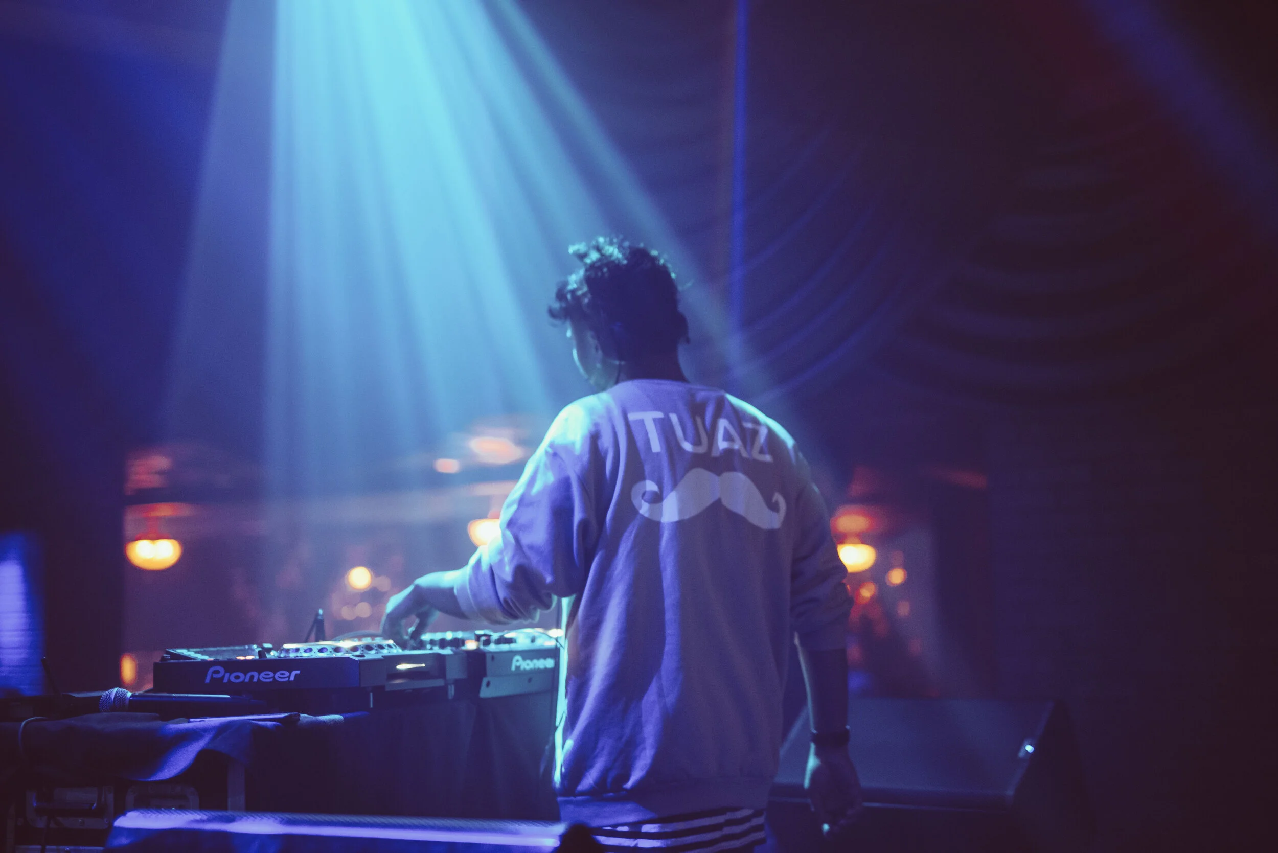 Tuaz_Envy_Lounge_6.jpg
