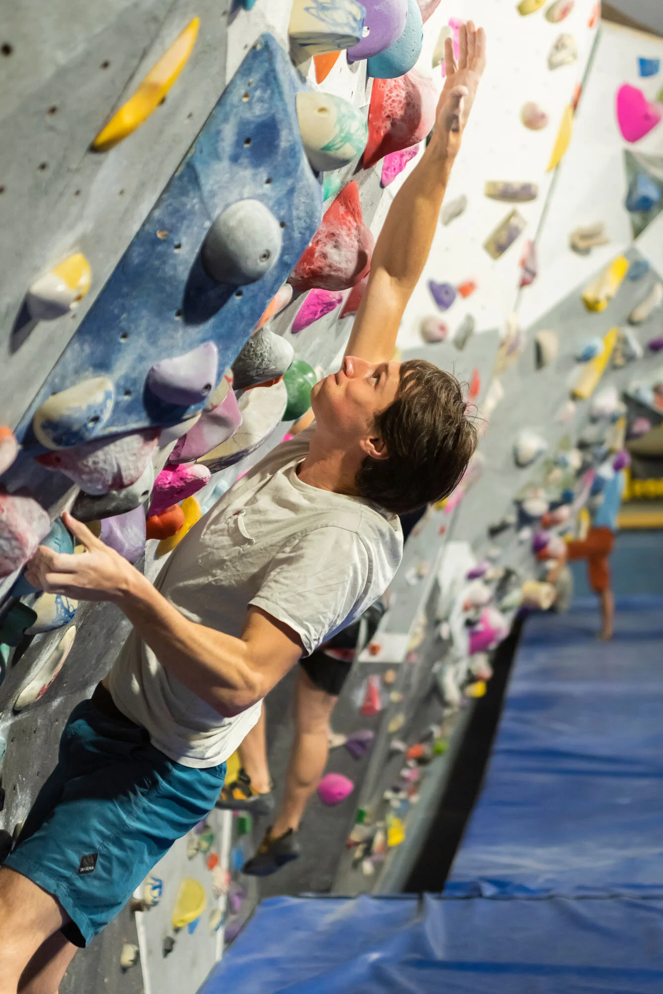 Learning how to read indoor rock climbing routes — ClimbFit Sydney