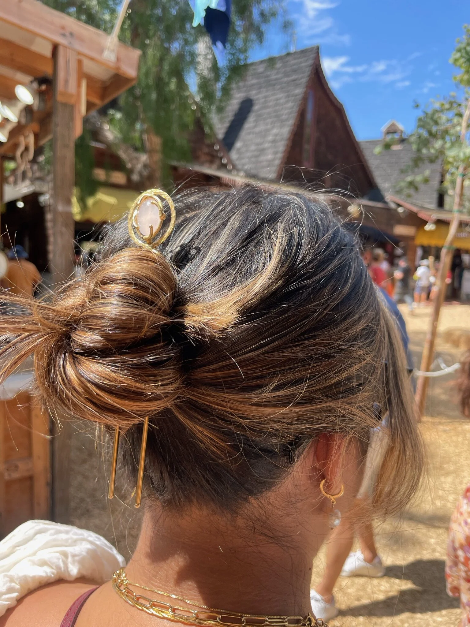 D6253F25-D4D5-4FDA-B15F-050FCEAC0257