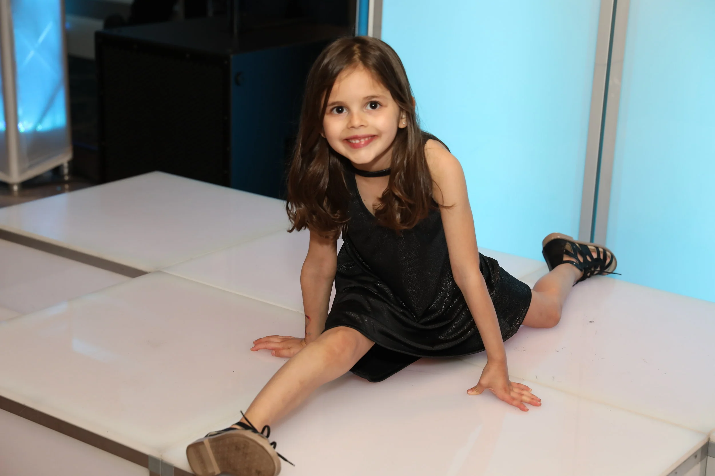 bat mitzvah little girl.JPG