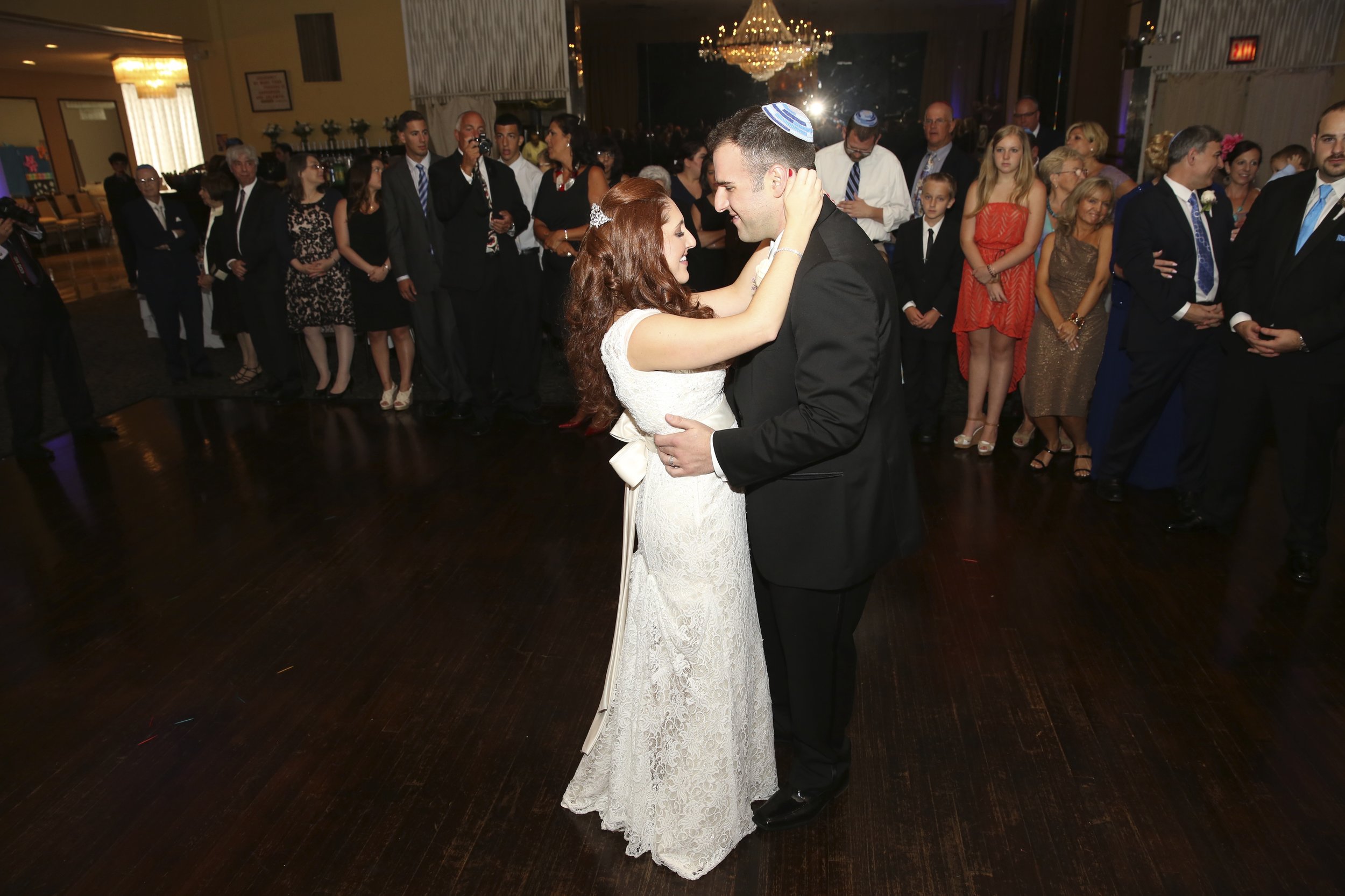 wedding bride and group first dance.jpg