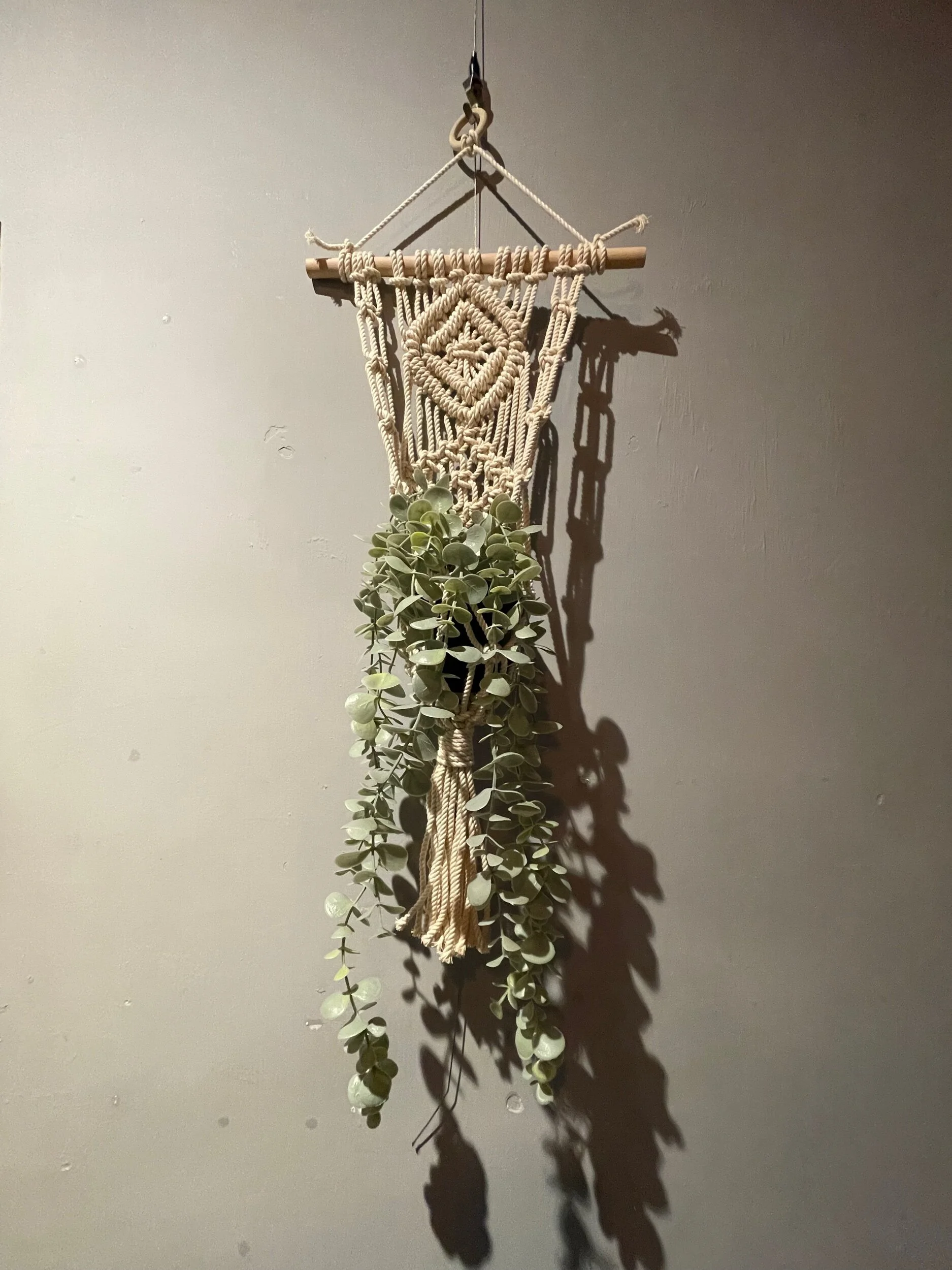 F51134DA-5EEE-4540-8D1C-EEAB134E7926