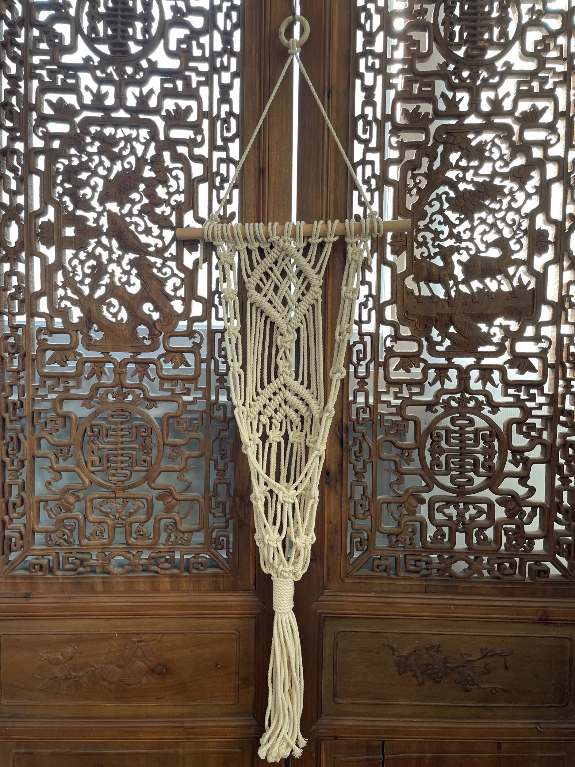 5845E338-6899-40DE-A7DA-EBDF159F346F