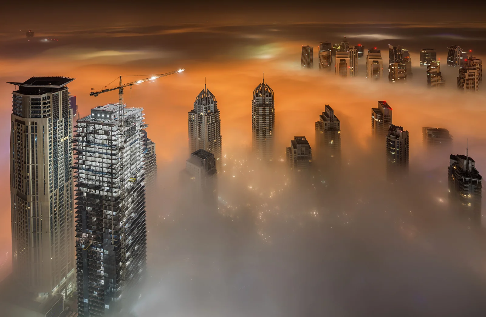 Dubai fog
