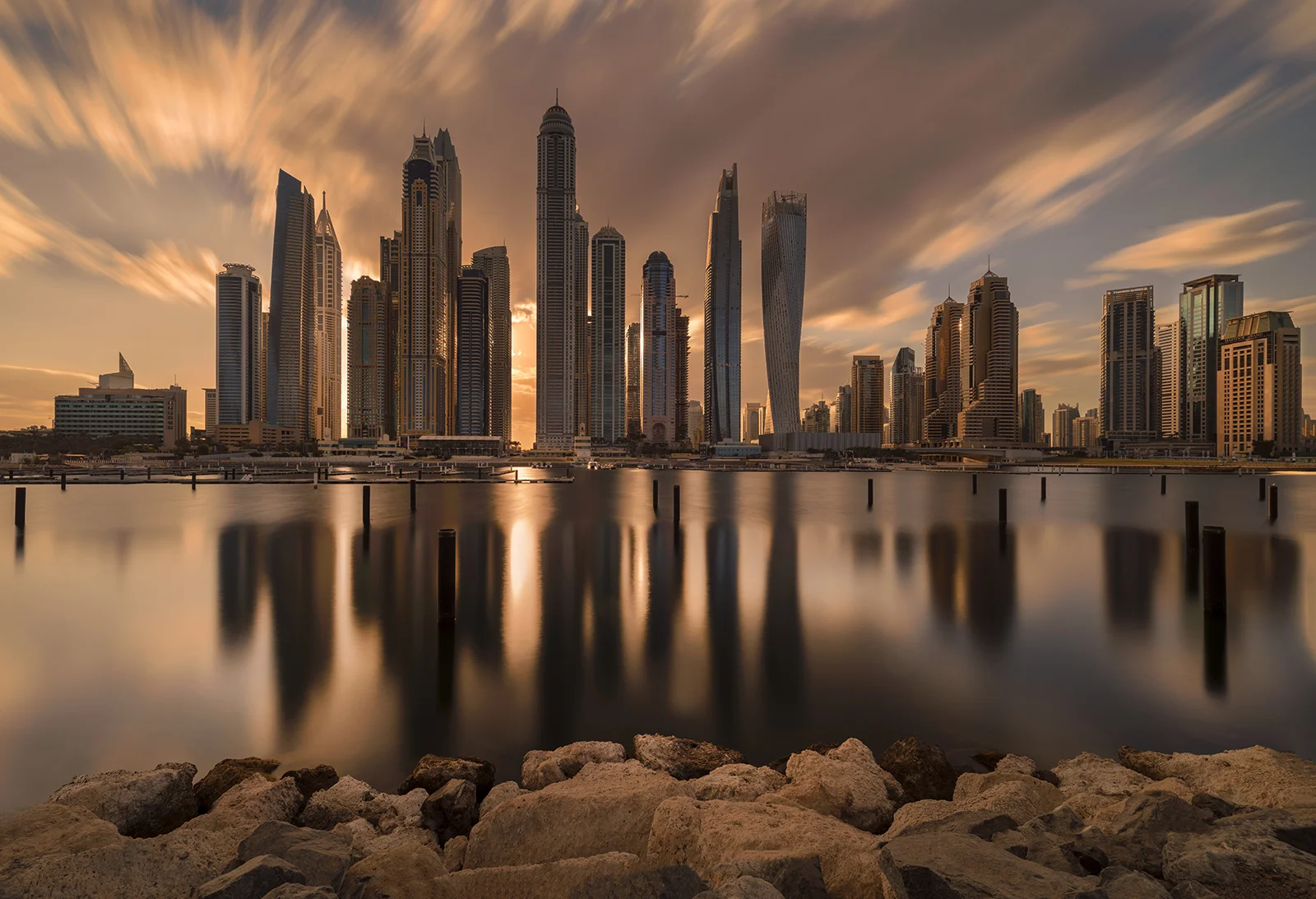 Dubai Marina Yacht Club