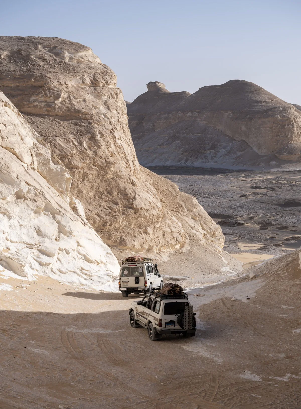 Toyota landcruisers at Wadi Aqabat