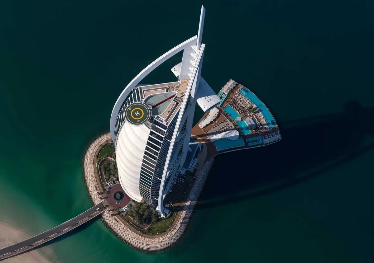 Burj-Al-Arab.jpg