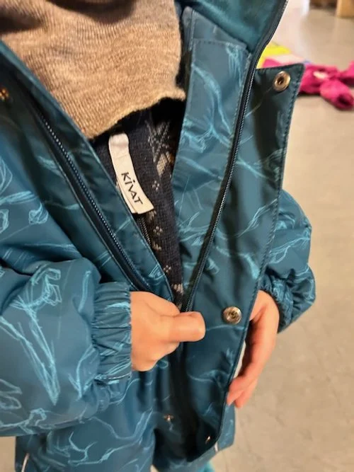 Teaching Toddlers How to Dress Themselves