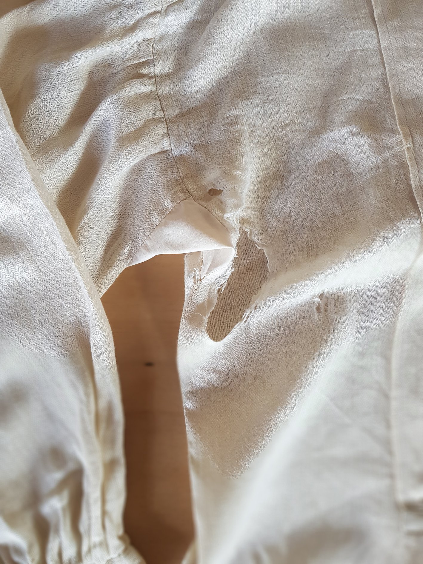 linen shirt2.jpg