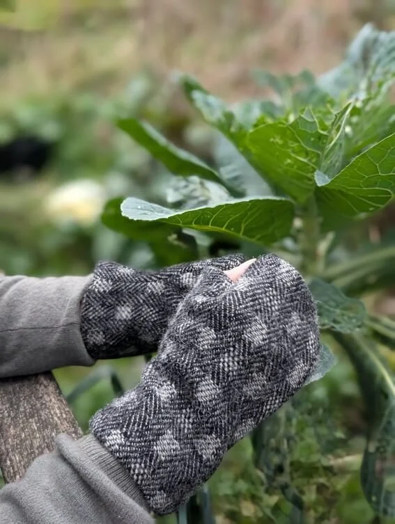 British wool gardening fingerless mittens